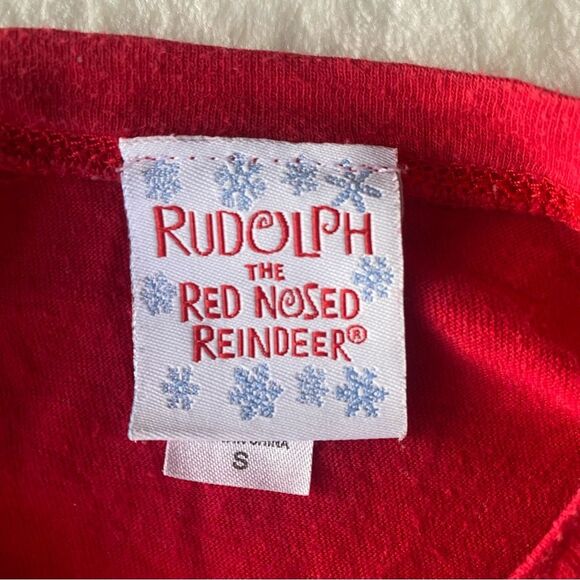 Vintage Rudolph The Red Nosed Reindeer T Shirt Size Small Red Graphic - Picture 3 of 7